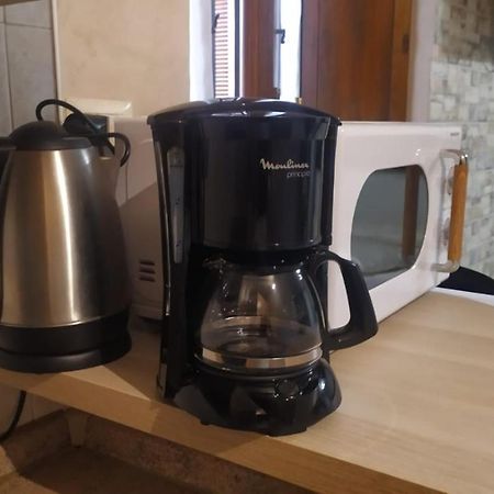 Appartamento Le Rondini Nel Centro Di Intra Esterno foto